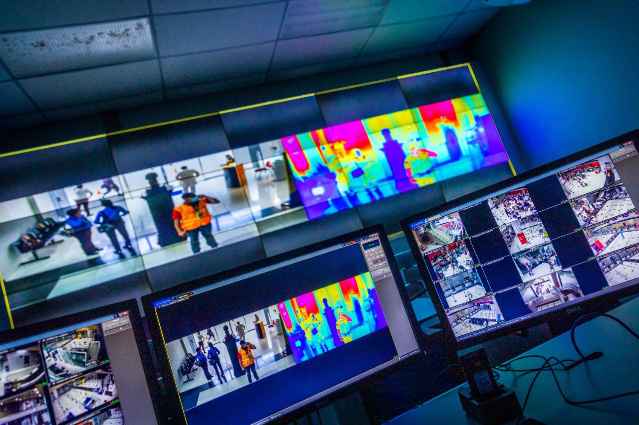 Gobierno redobla protocolos de bioseguridad en Aeropuerto con instalación de más cámaras termográficas gobierno-redobla-protocolos-de-bioseguridad-en-aeropuerto-con-instalacion-de-mas-camaras-termograficas